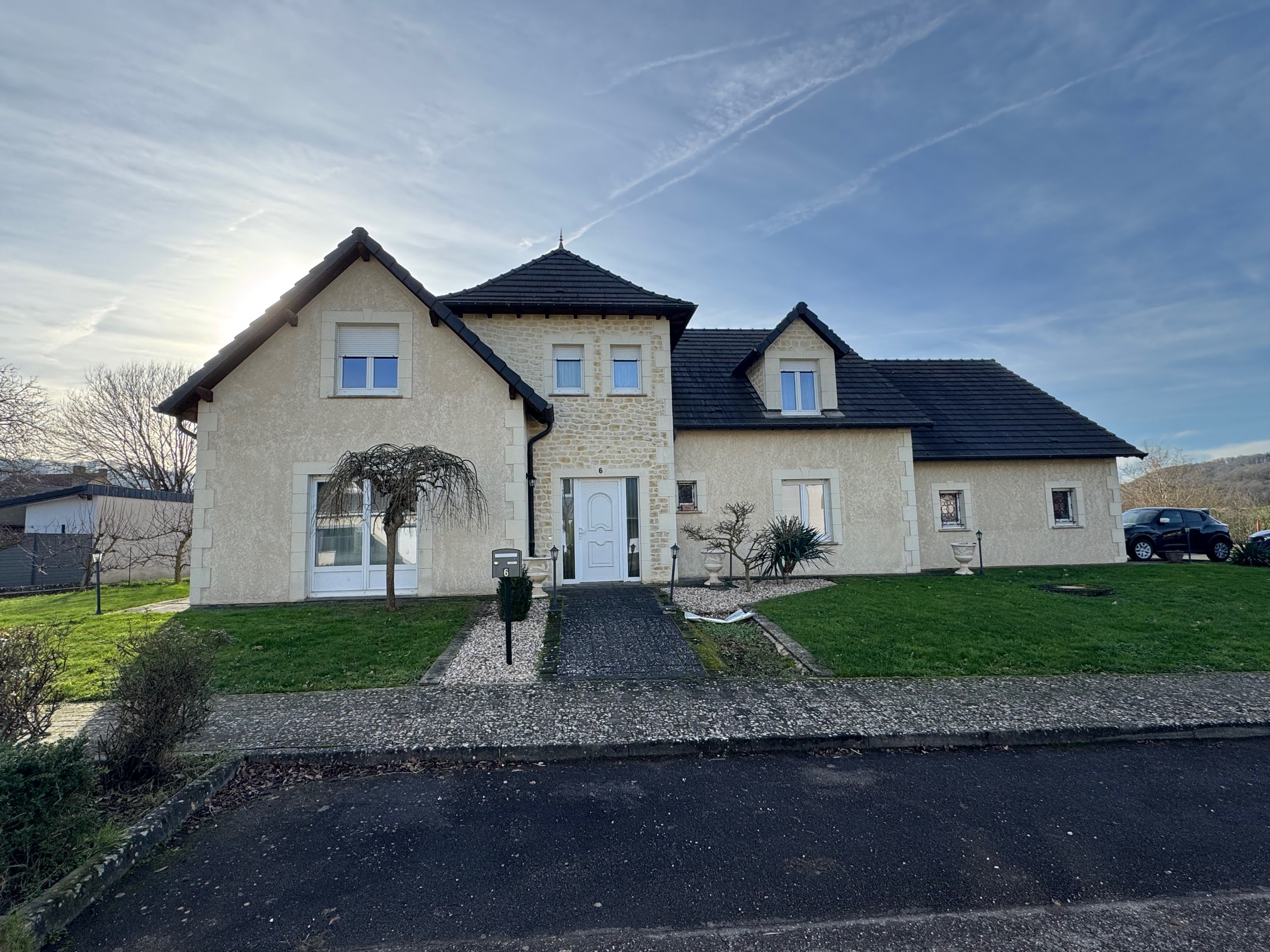 À acheter à Veckring : villa avec terrasse 9 pièces avec Kait'Immo